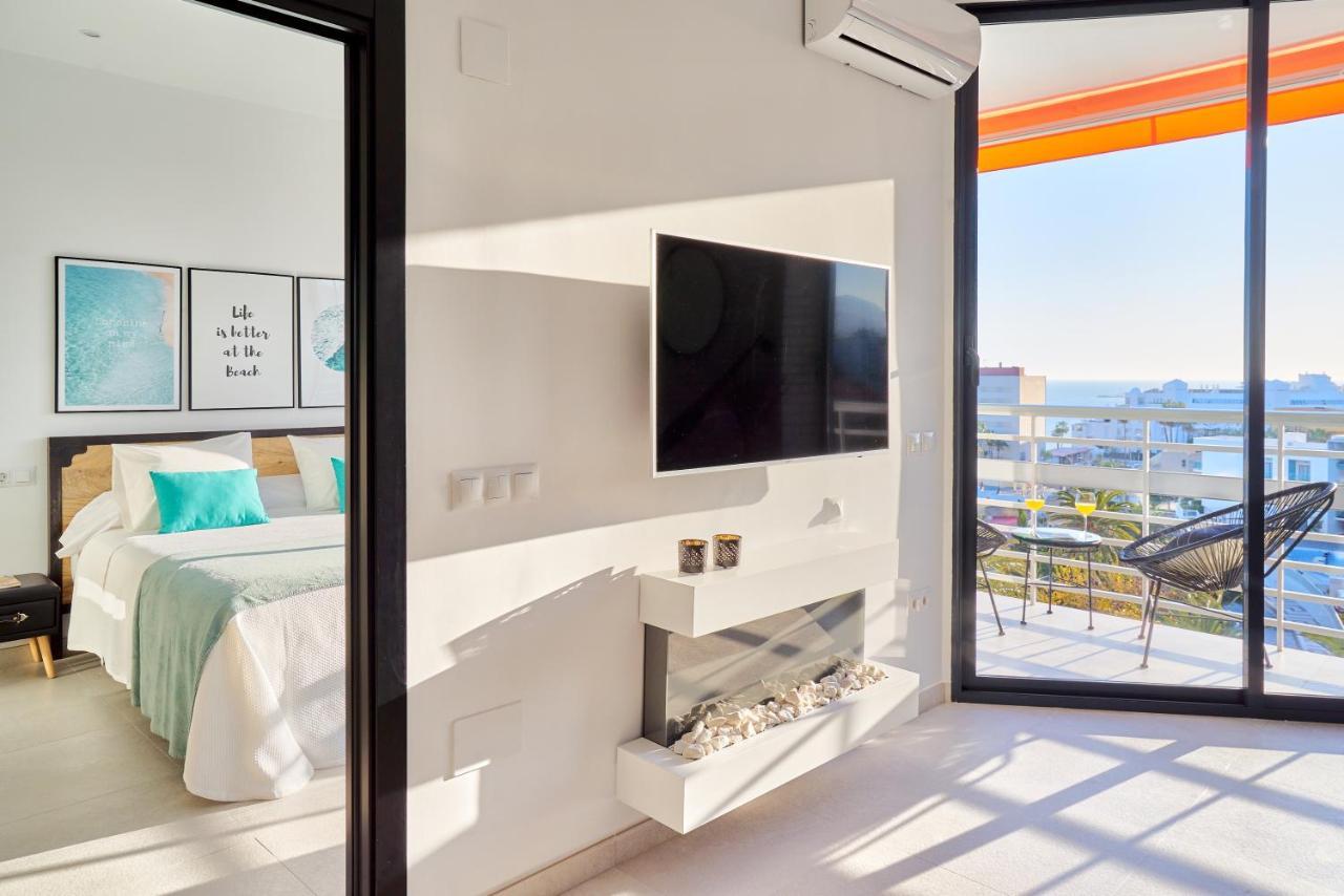 Suite Del Mar Luxury Apartment With Jacuzzi Торремолінос Екстер'єр фото
