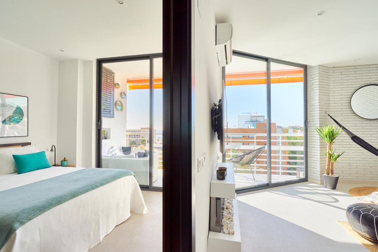 Suite Del Mar Luxury Apartment With Jacuzzi Торремолінос Екстер'єр фото