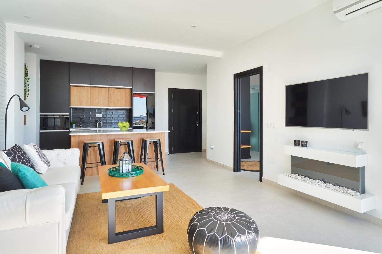 Suite Del Mar Luxury Apartment With Jacuzzi Торремолінос Екстер'єр фото
