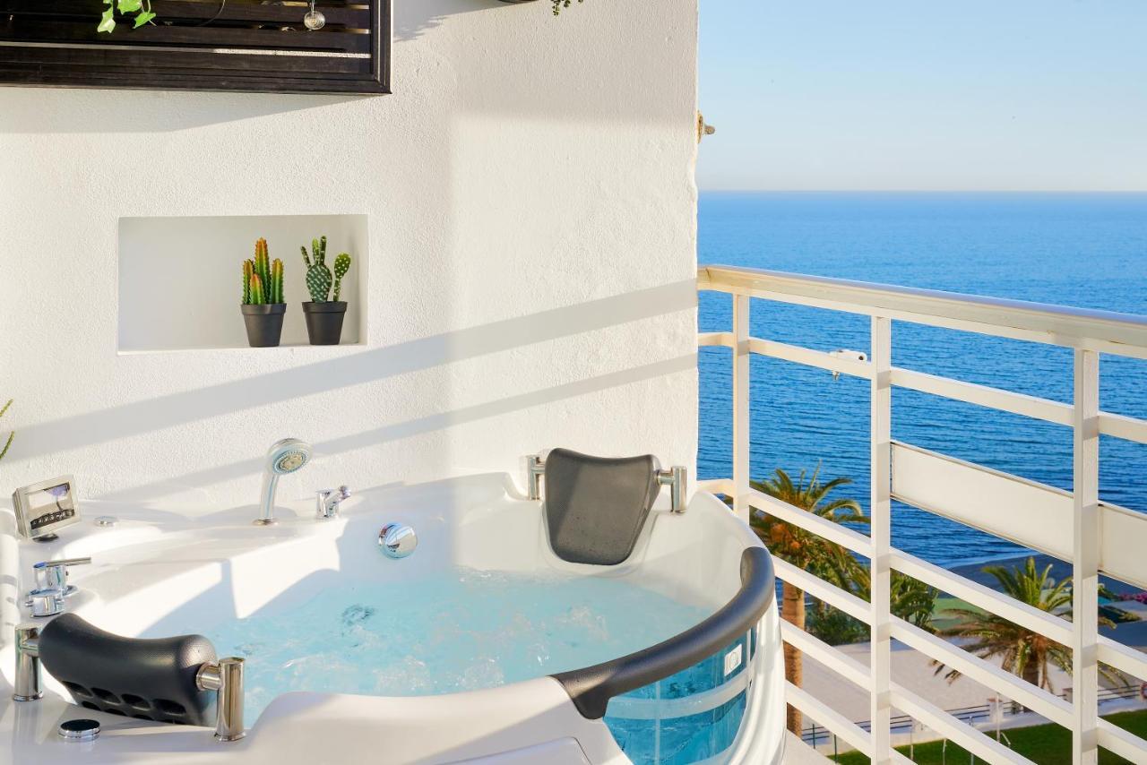 Suite Del Mar Luxury Apartment With Jacuzzi Торремолінос Екстер'єр фото
