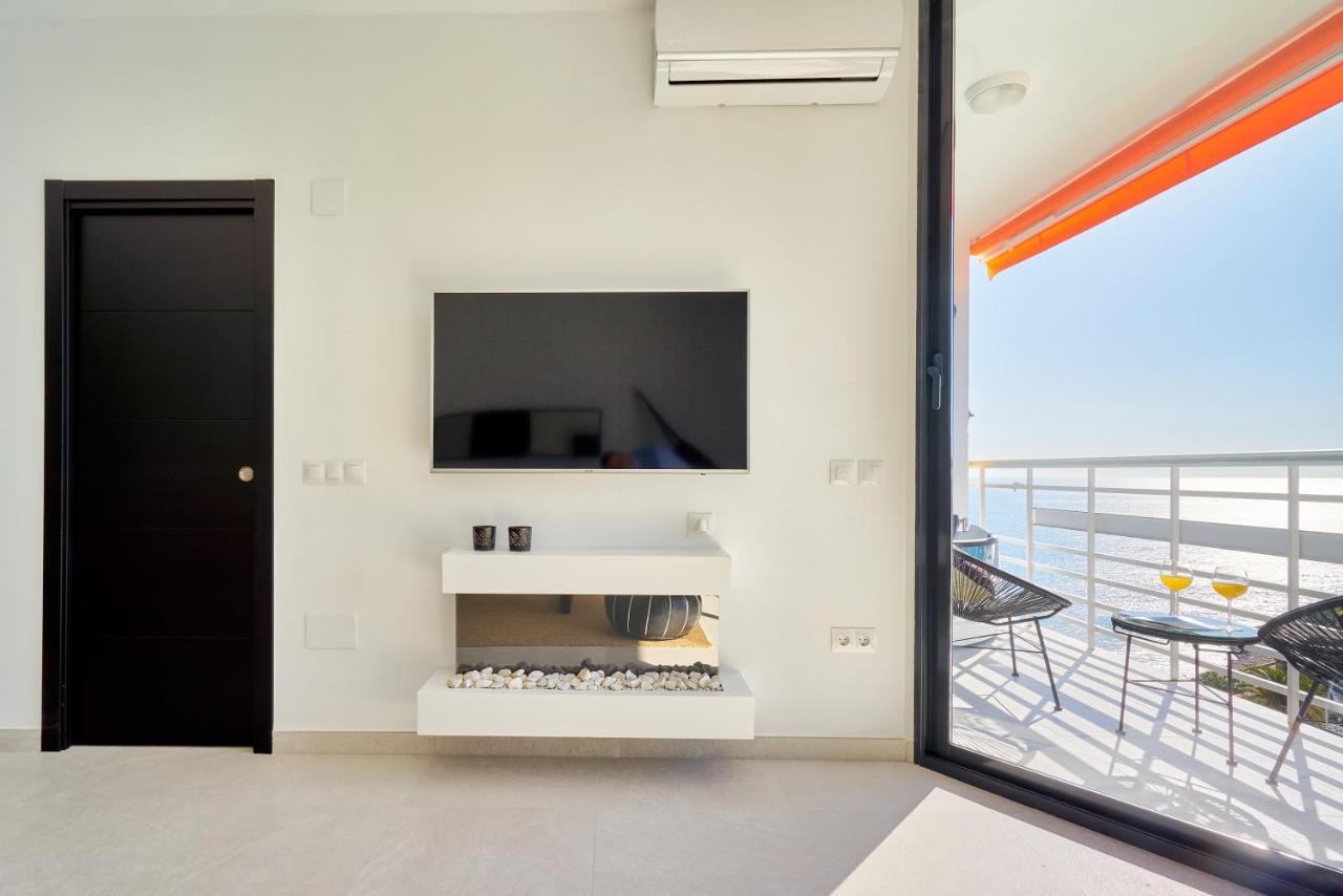Suite Del Mar Luxury Apartment With Jacuzzi Торремолінос Екстер'єр фото
