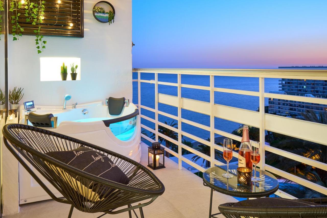 Suite Del Mar Luxury Apartment With Jacuzzi Торремолінос Екстер'єр фото