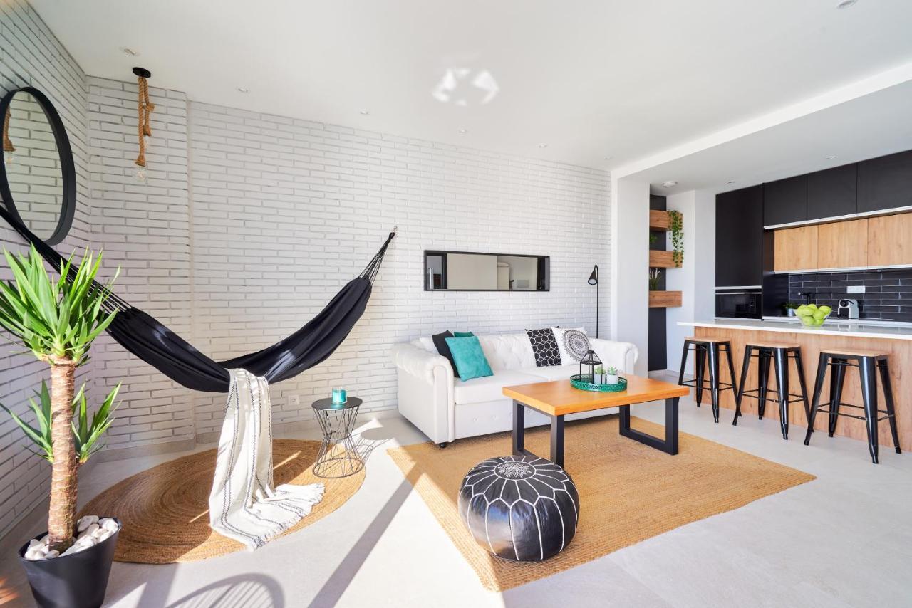 Suite Del Mar Luxury Apartment With Jacuzzi Торремолінос Екстер'єр фото
